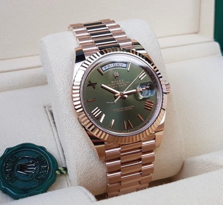 Rolex Day-date 40 New Day-date 40 228235 Green Roman Everose Rose Gold