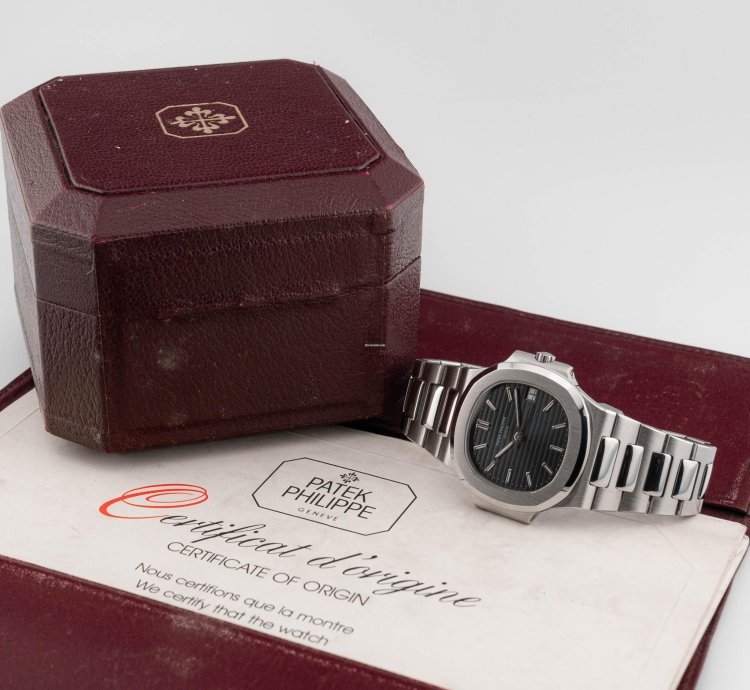 Patek Philippe Nautilus Italian Paper Full Set Nautilus Ref 3800 Blue Dial