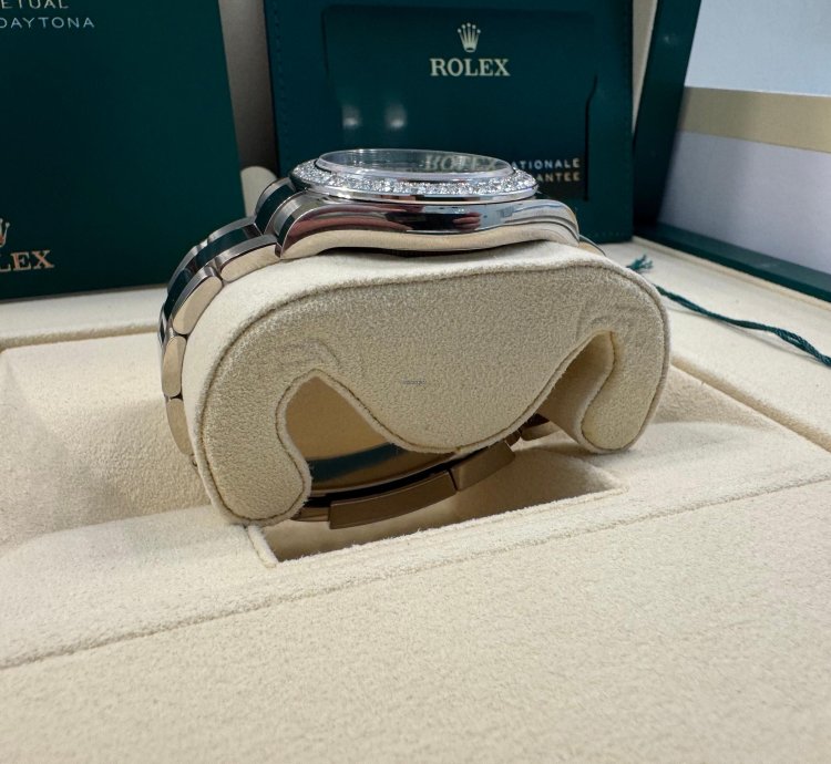 Rolex Daytona Mother Of Pearl Cosmograph Daytona Diamond Mother New December 2024 Diamond Panda White Tag Full Set