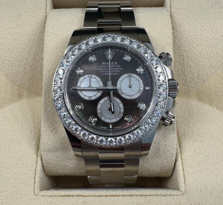 Rolex Daytona Mother Of Pearl Cosmograph Daytona Diamond Mother New December 2024 Diamond Panda White Tag Full Set