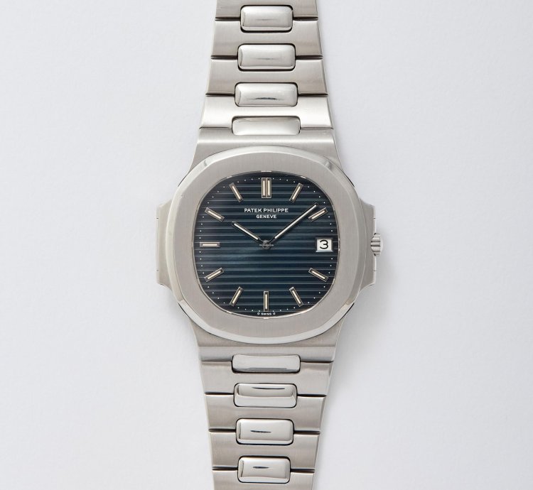 Patek Philippe Nautilus Jumbo