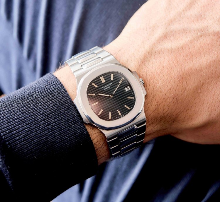 Patek Philippe Nautilus Jumbo