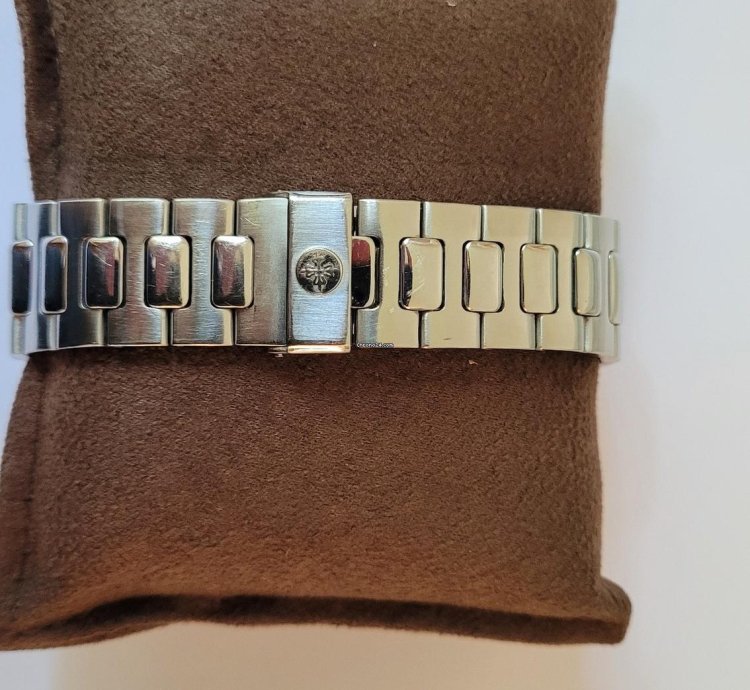 Patek Philippe Nautilus Jumbo 3700 1 1979 Originalpapiere Zertifikat Extract Archives