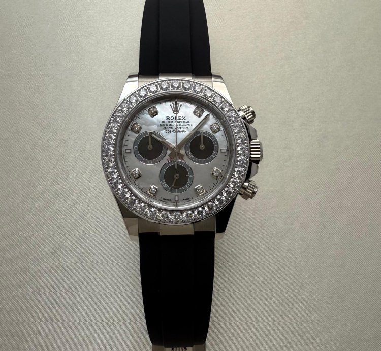 Rolex Daytona Mother Of Pearl Dial 126589rbr-0001