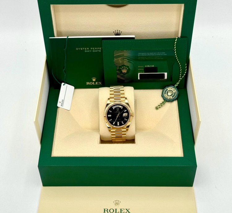 Rolex Day-date 40 New Day-date 40mm 228238 Black Onyx Diamond Baguette Dial