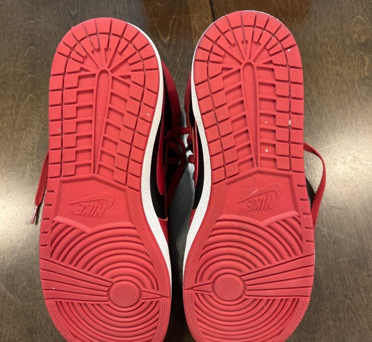 Jordan 1 High Og Varsity Red 85