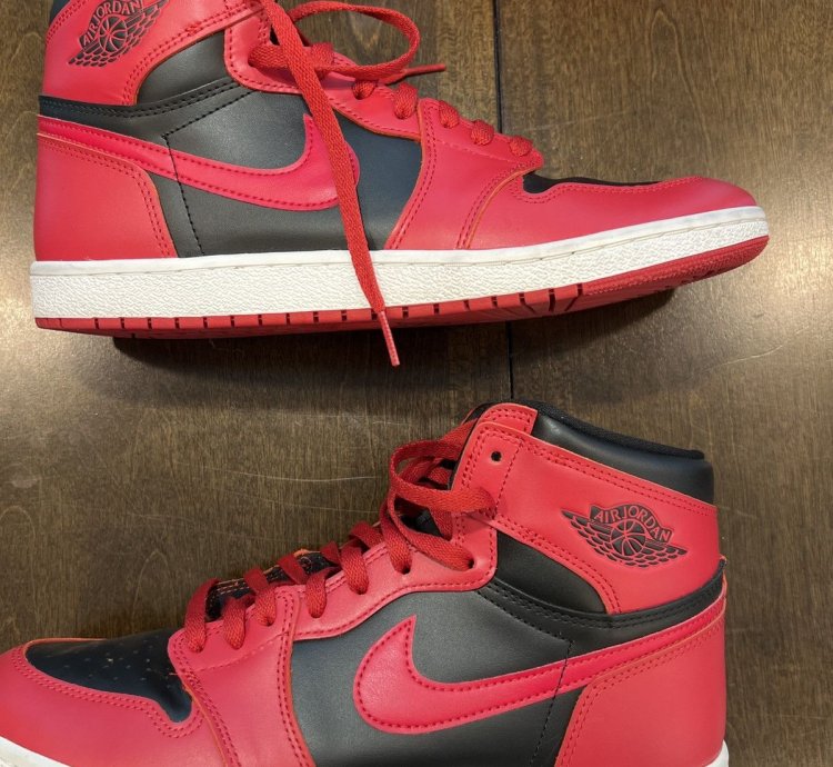 Jordan 1 High Og Varsity Red 85