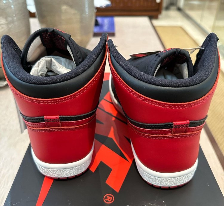 Jordan 1 High Retro High Bred 2025