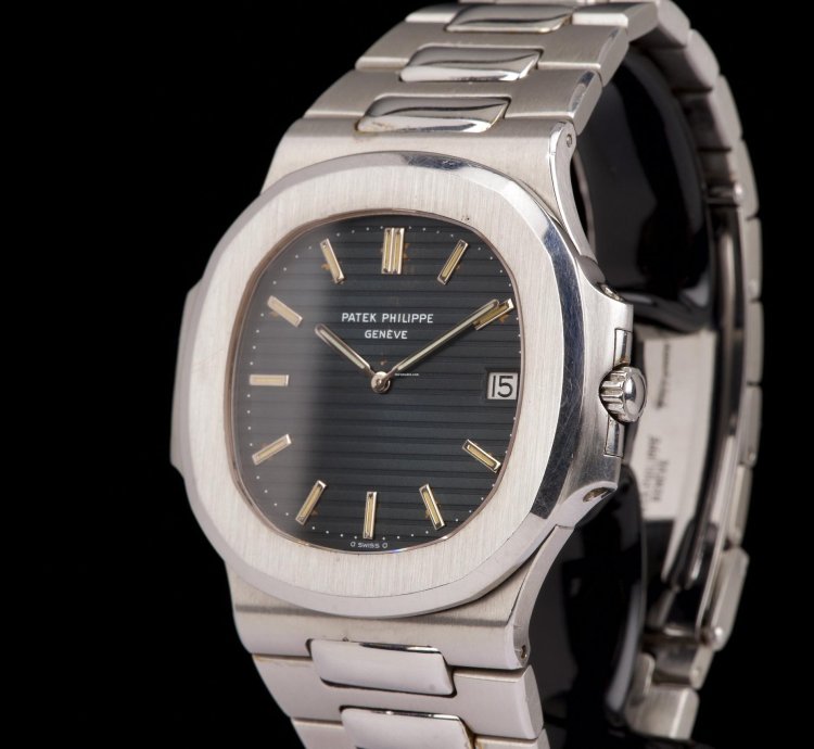 Patek Philippe Nautilus Jumbo 3700 With Box And Extract 1977