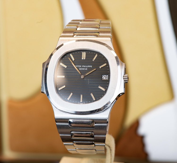 Patek Philippe Nautilus Jumbo 39mm