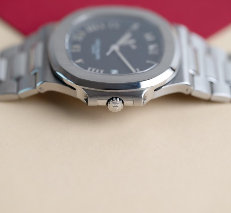 Patek Philippe Nautilus Jumbo Like New Full Set Power Reserve 3710 1a-001 1999