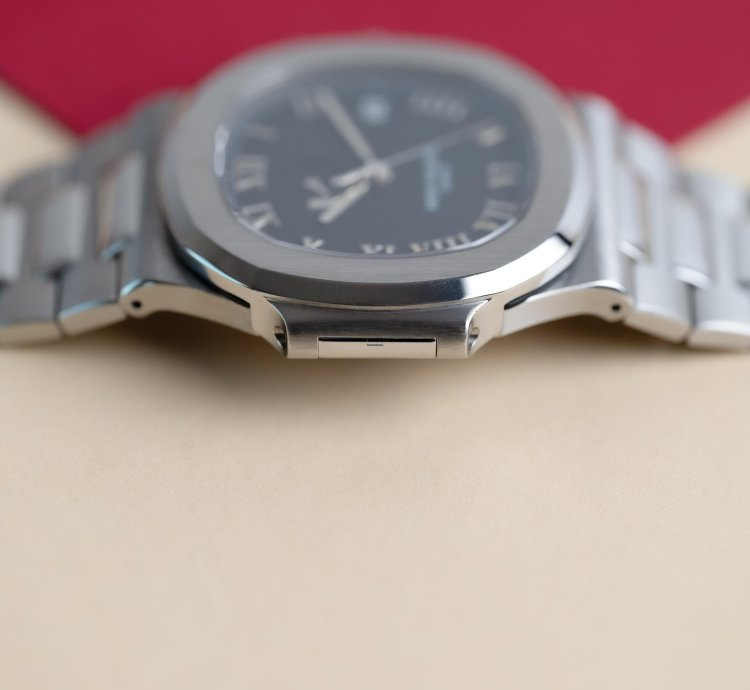 Patek Philippe Nautilus Jumbo Like New Full Set Power Reserve 3710 1a-001 1999