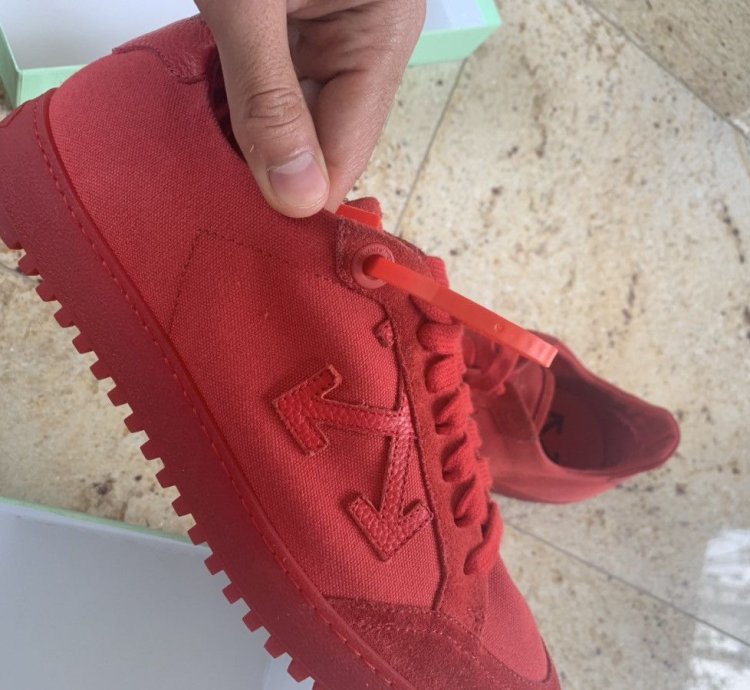 2 0 Low Top Red Sneakers