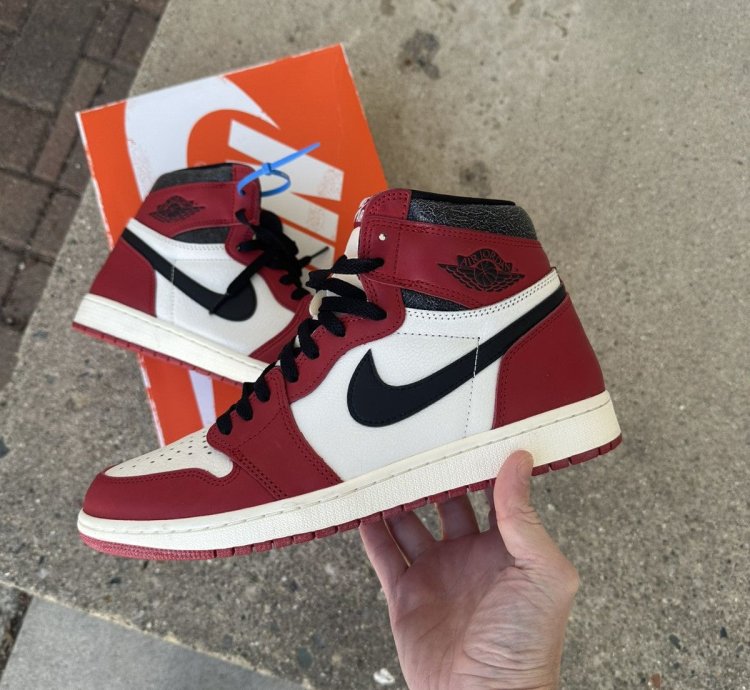 Jordan 1 Lost And Found Size 11