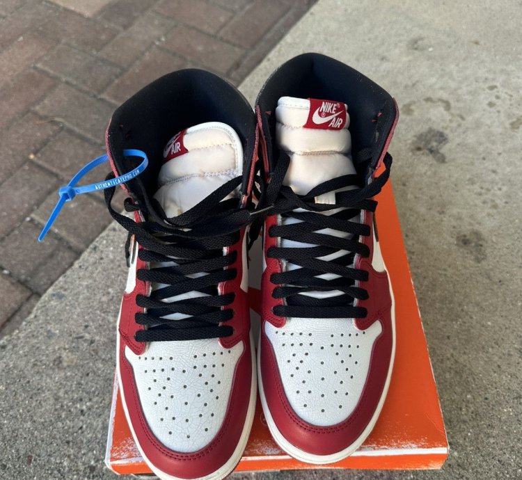 Jordan 1 Lost And Found Size 11