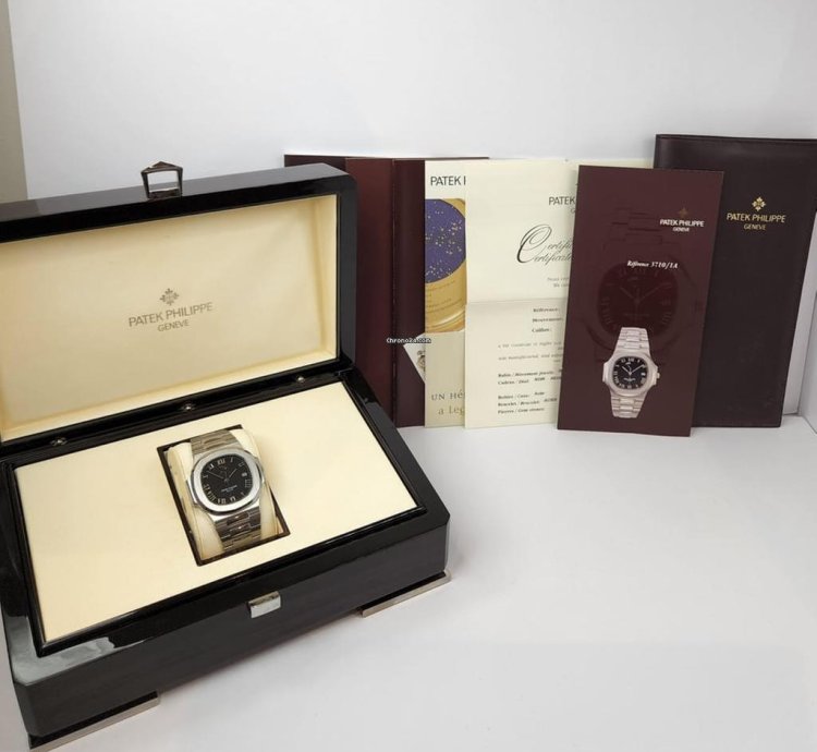 Patek Philippe Nautilus Jumbo Power Reserve 42mm Completo