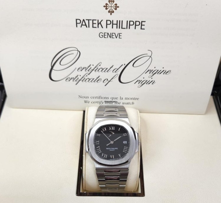 Patek Philippe Nautilus Jumbo Power Reserve 42mm Completo