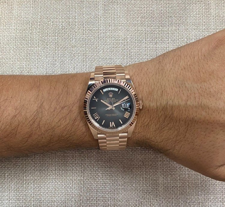Rolex Day-date 40 New Rolex Day-date 40 President 18k Rose Gold Slate Ombre Watch 24 228235