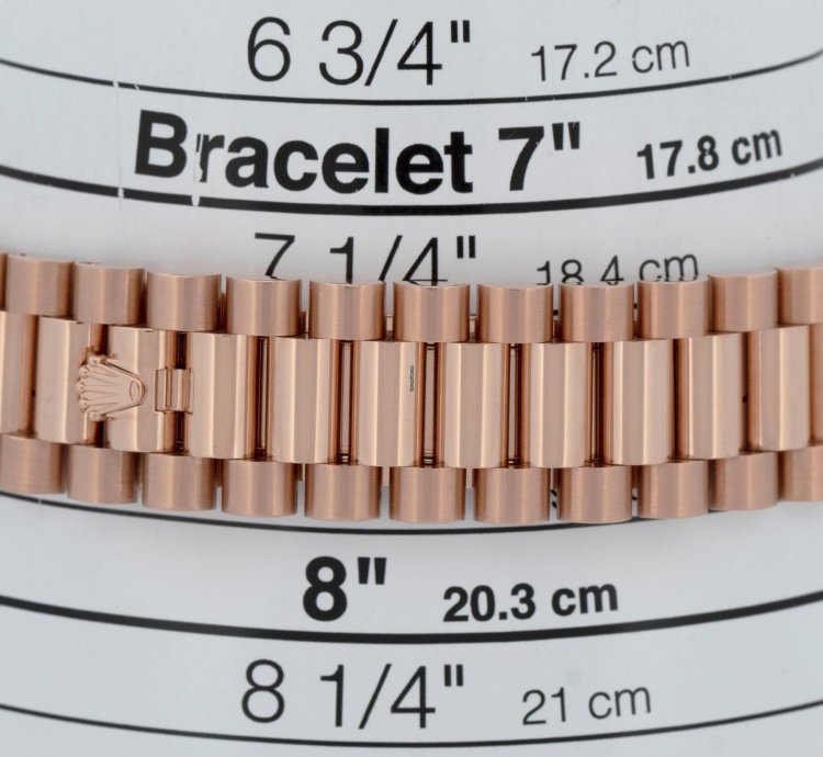Rolex Day-date 40 New Rolex Day-date 40mm Papers Olive Diamond Bezel President Watch 228345 Box