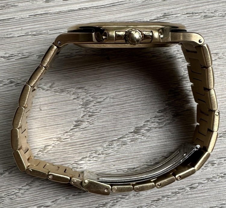 Patek Philippe Nautilus Jumbo Ref 3700j