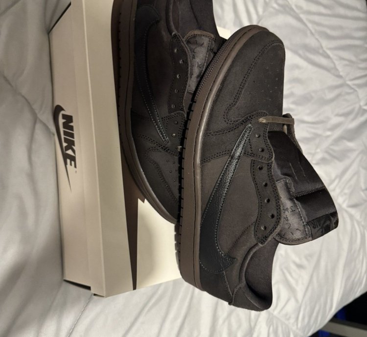 Jordan 1 Low Sp Travis Scott Velvet Brown