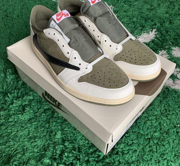 Jordan 1 Low Travis Scott Medium Olive
