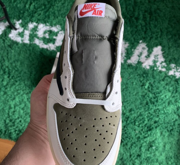 Jordan 1 Low Travis Scott Medium Olive