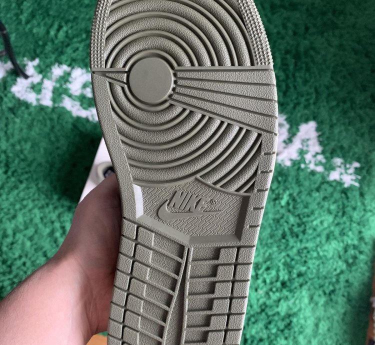Jordan 1 Low Travis Scott Medium Olive
