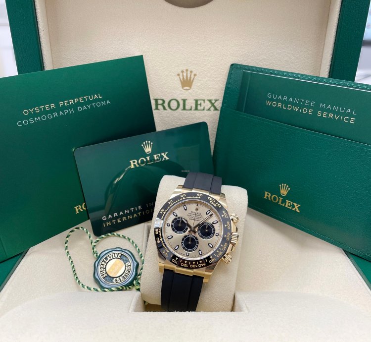 Rolex Daytona New 116518 Yellow Gold Daytona 40mm Champagne Black Sub-dials Oysterflex Rubber