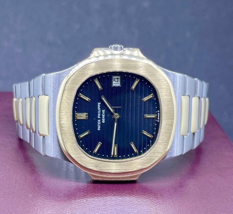 Patek Philippe Nautilus Jumbo Steel Gold Box Papers 1980