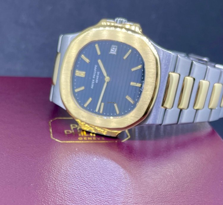 Patek Philippe Nautilus Jumbo Steel Gold Box Papers 1980