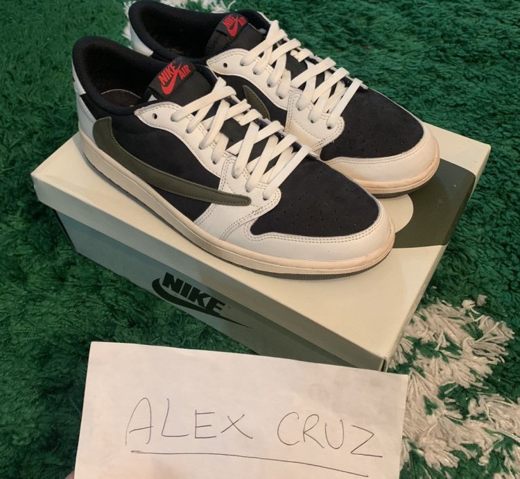 Jordan 1 Low Travis Scott Og Olive