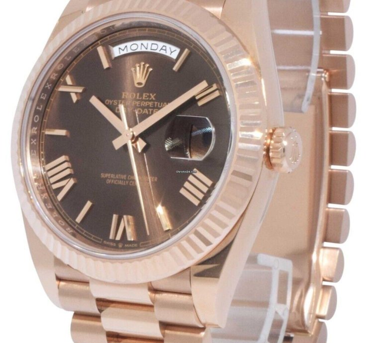 Rolex Day-date 40 Nos Rolex Day-date 40 18k Rose Gold Chocolate Roman Mens Watch 21 228235