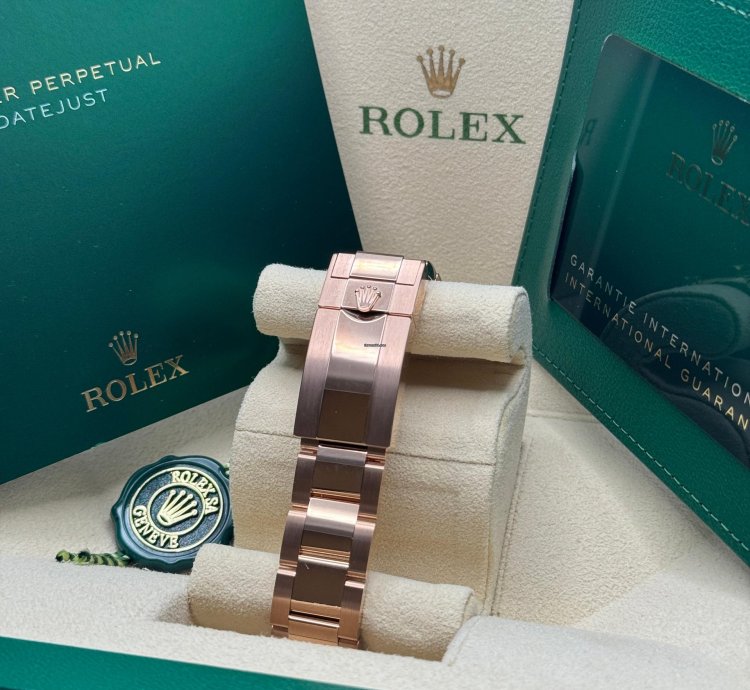 Rolex Daytona New 2022 Black Diamond Dial Rose Gold Daytona Chronograph Oyster Bracelet