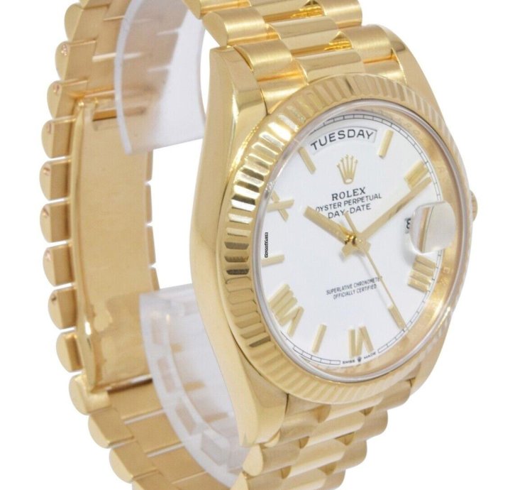 Rolex Day-date 40 Nos Rolex Day-date 40 President 18k Yellow Gold White Dial Watch 21 228238