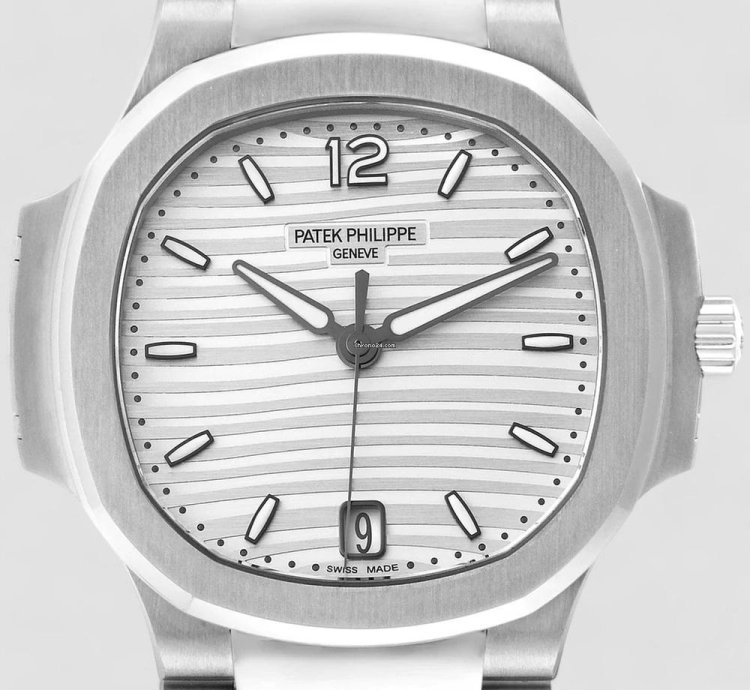 Patek Philippe Nautilus Ladies Stainless Steel Silver Opaline