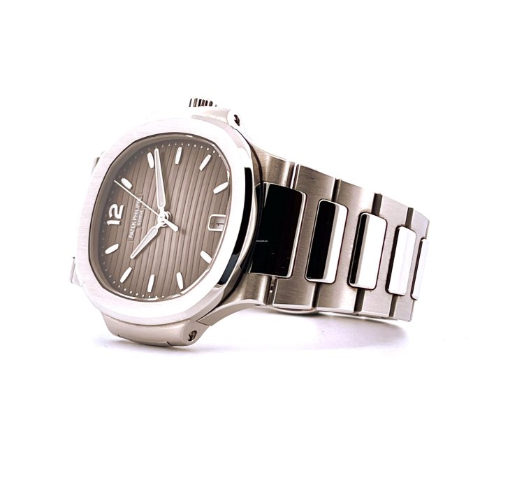Patek Philippe Nautilus Lady 35 Mm Grey Dial 7118 1a-011 Very Good Condt Incl Invoice Germ 2022