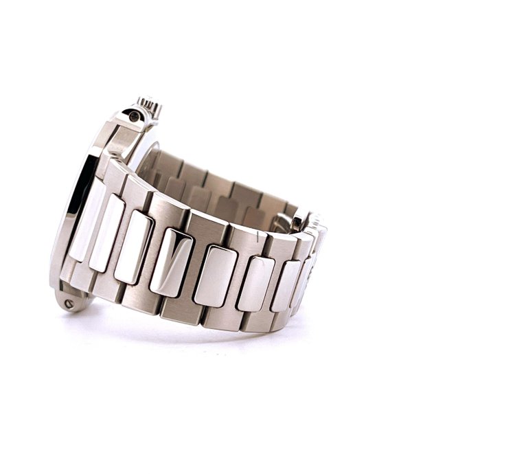 Patek Philippe Nautilus Lady 35 Mm Grey Dial 7118 1a-011 Very Good Condt Incl Invoice Germ 2022