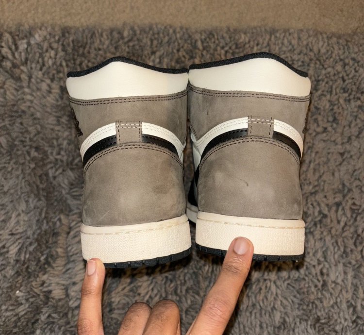 Jordan 1 Mocha