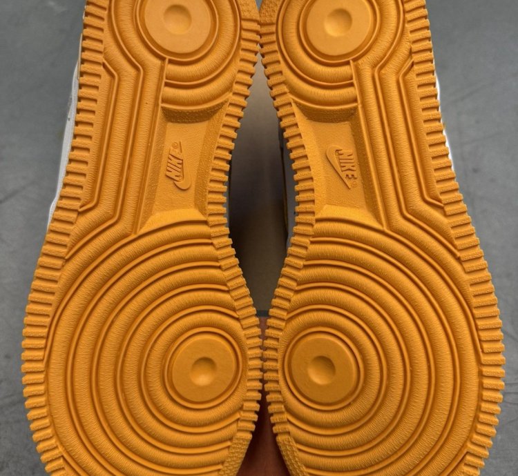 2002 Nike Air Force 1 Los Angeles Grade