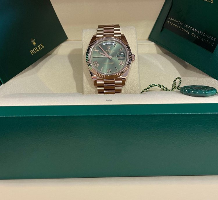 Rolex Day-date 40 Olive Dial - 228235 - 2023