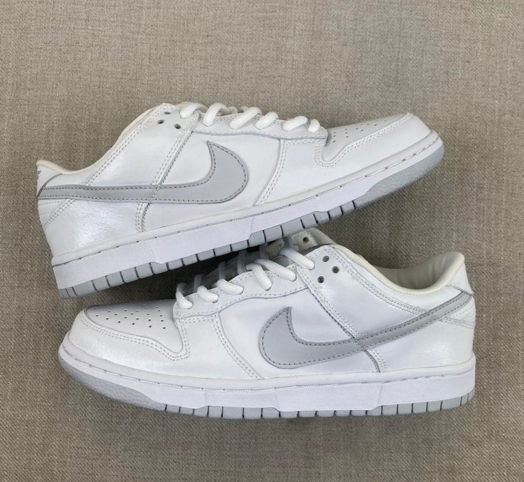 2002 Nike Sb Dunk Low Pro Patent Leather