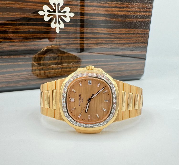 Patek Philippe Nautilus Limited Edition Asprey Nautilus With Baguette Diamond Dial And Bezel