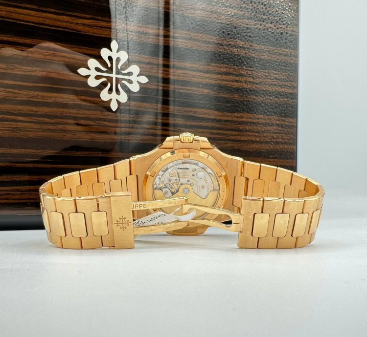 Patek Philippe Nautilus Limited Edition Asprey Nautilus With Baguette Diamond Dial And Bezel