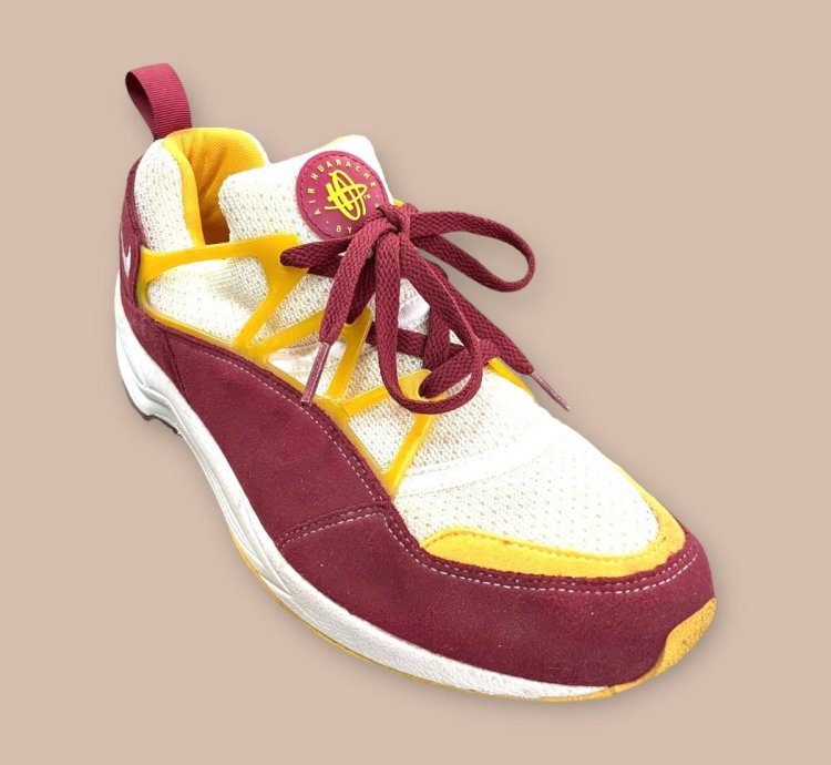 2003 Nike Air Huarache Light Usc