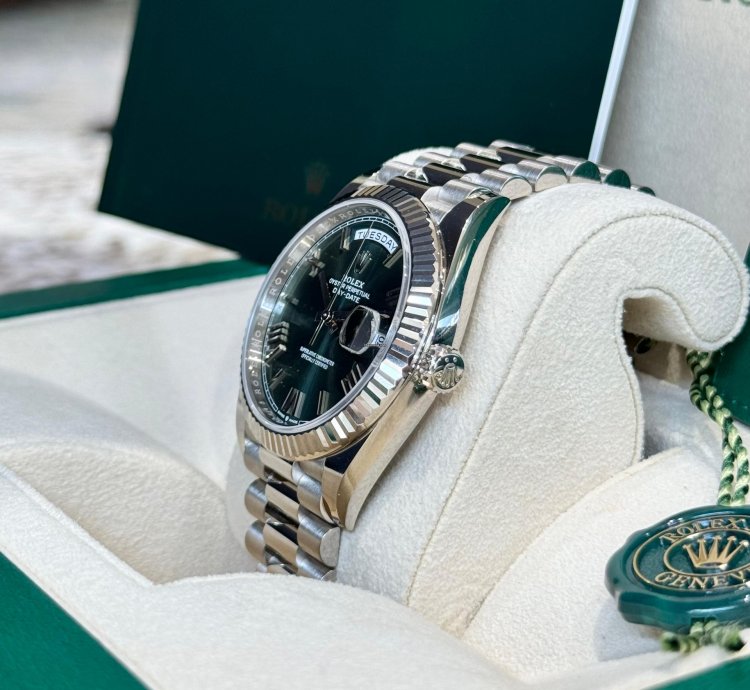 Rolex Day-date 40 Olive Green 2022 Full Set