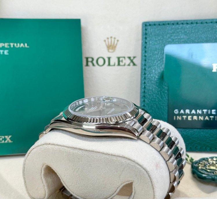 Rolex Day-date 40 Olive Green 2022 Full Set