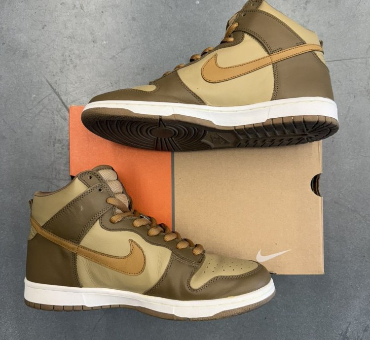 2003 Nike Dunk High Hay Maple Taupe