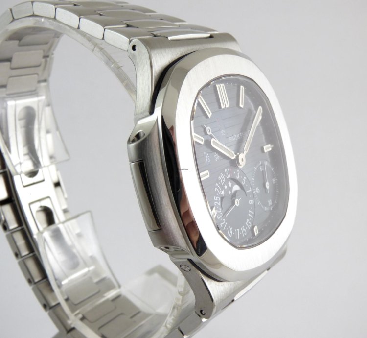 Patek Philippe Nautilus Mint Full Set