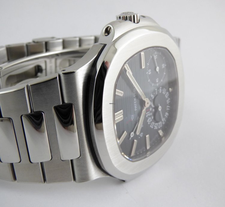Patek Philippe Nautilus Mint Full Set